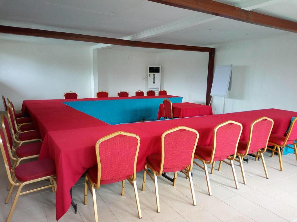 Hotel Framotel Kribi Kültér fotó