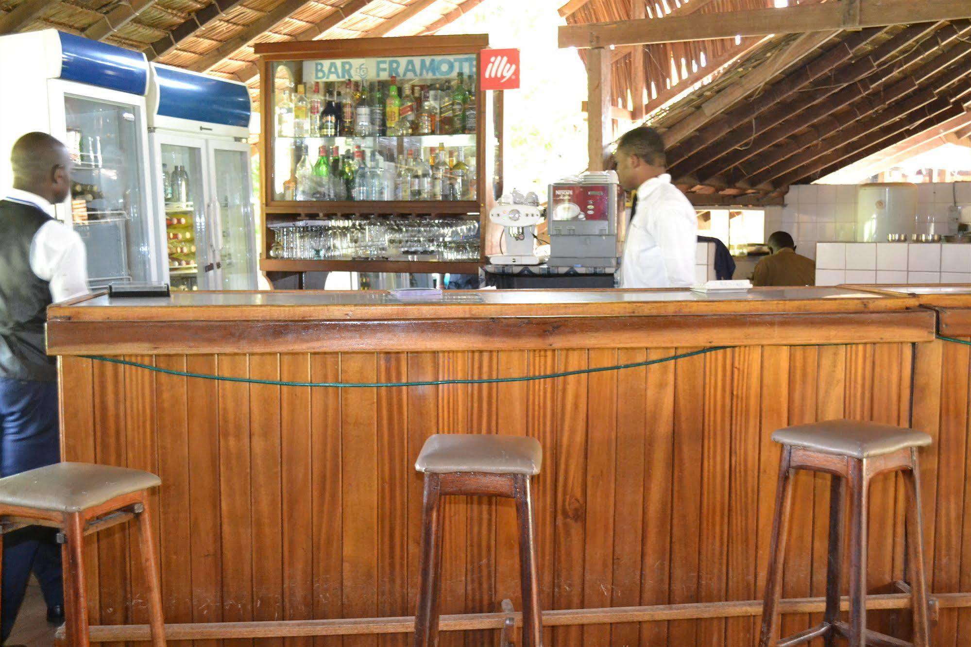 Hotel Framotel Kribi Kültér fotó